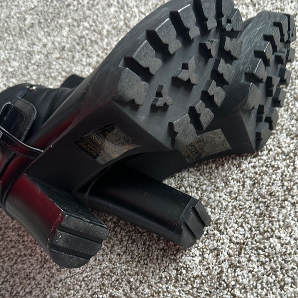 Utility heeled ankle booties - Picture 6 of 6